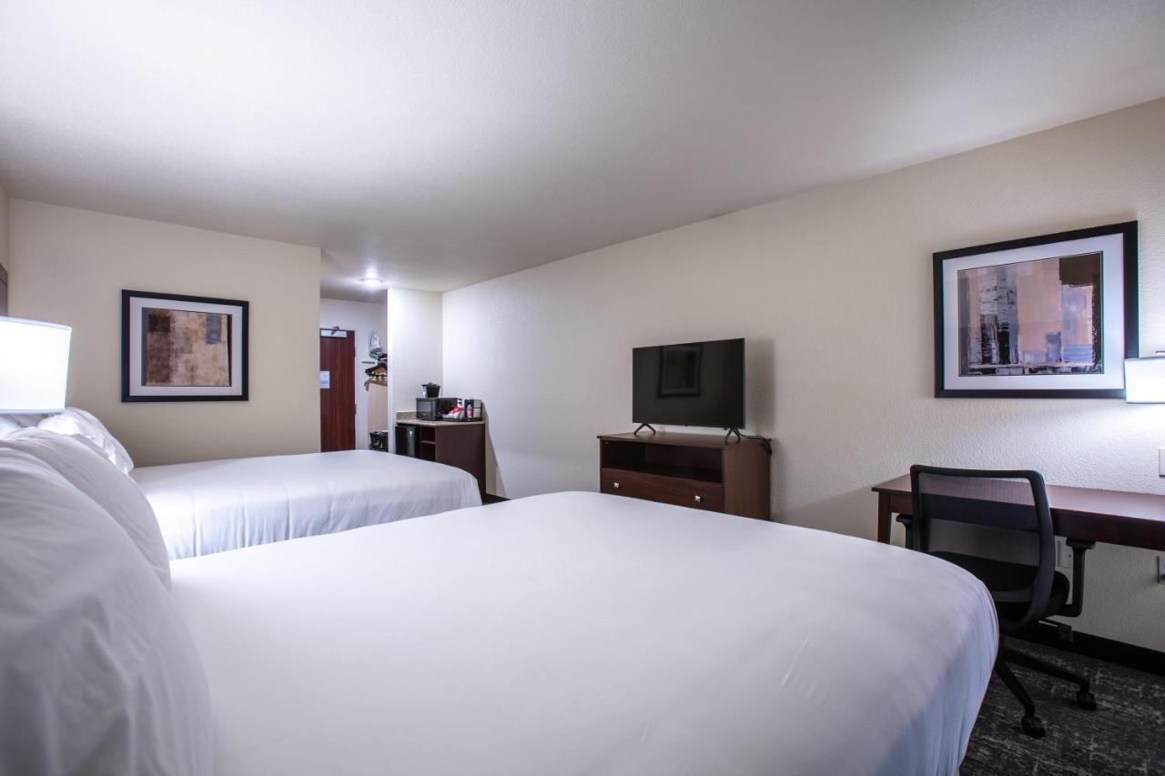 Cobblestone Inn & Suites - Pine Bluffs Buitenkant foto