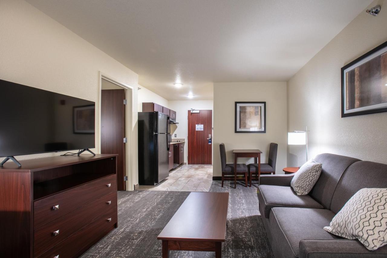 Cobblestone Inn & Suites - Pine Bluffs Buitenkant foto