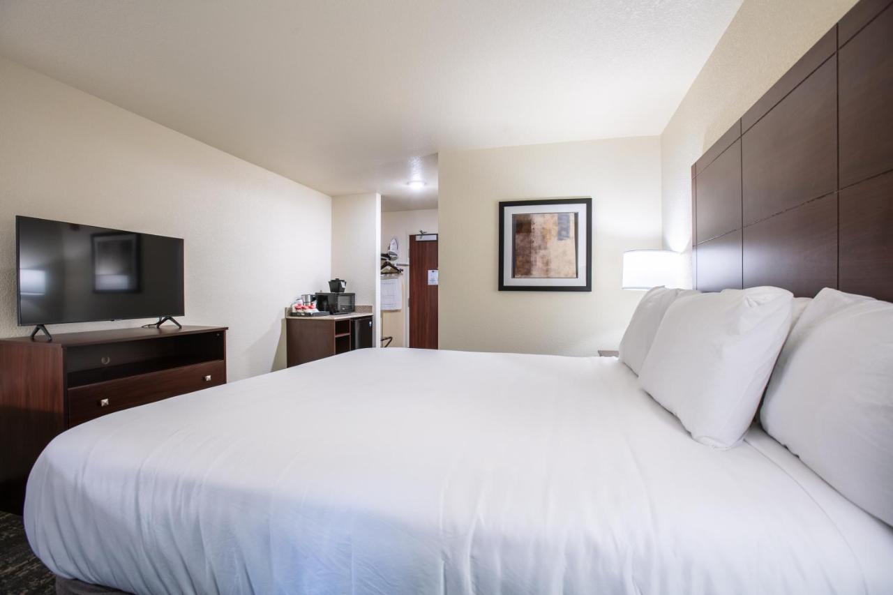 Cobblestone Inn & Suites - Pine Bluffs Buitenkant foto