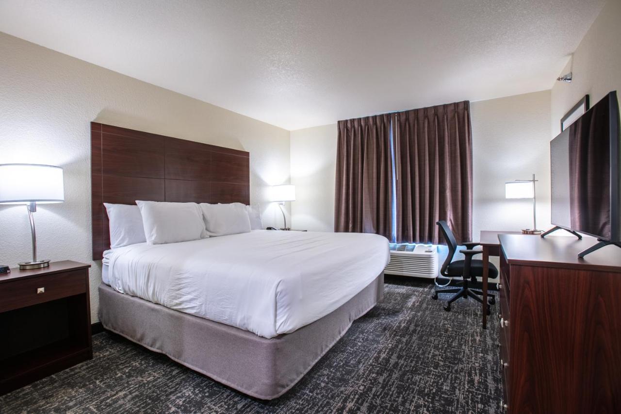 Cobblestone Inn & Suites - Pine Bluffs Buitenkant foto
