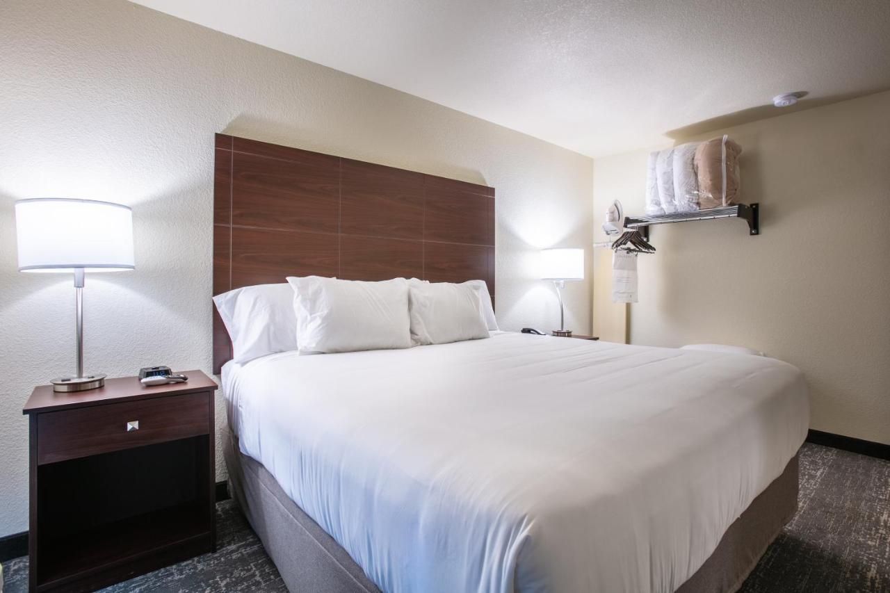 Cobblestone Inn & Suites - Pine Bluffs Buitenkant foto